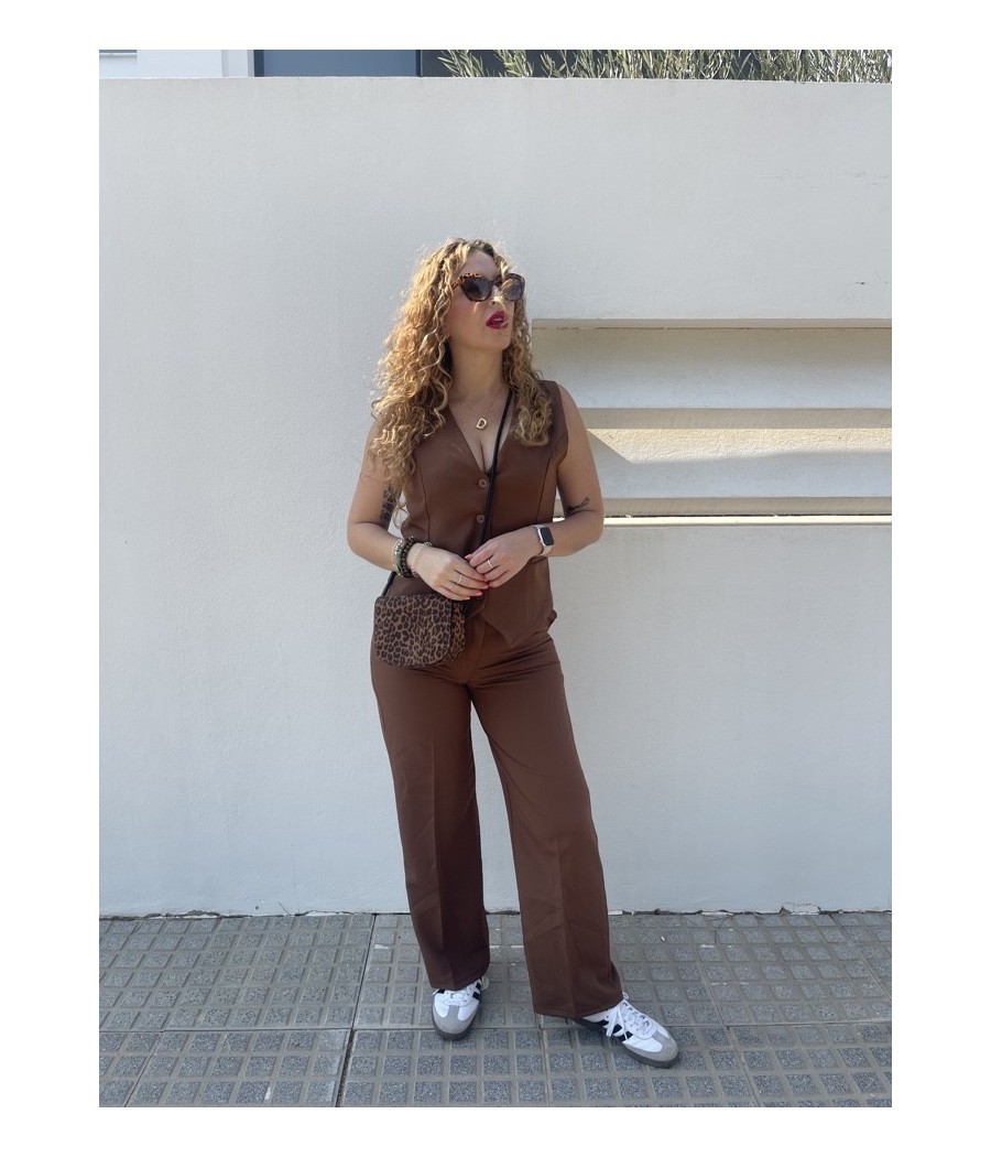 CONJUNTO PANTALÓN Y CHALECO