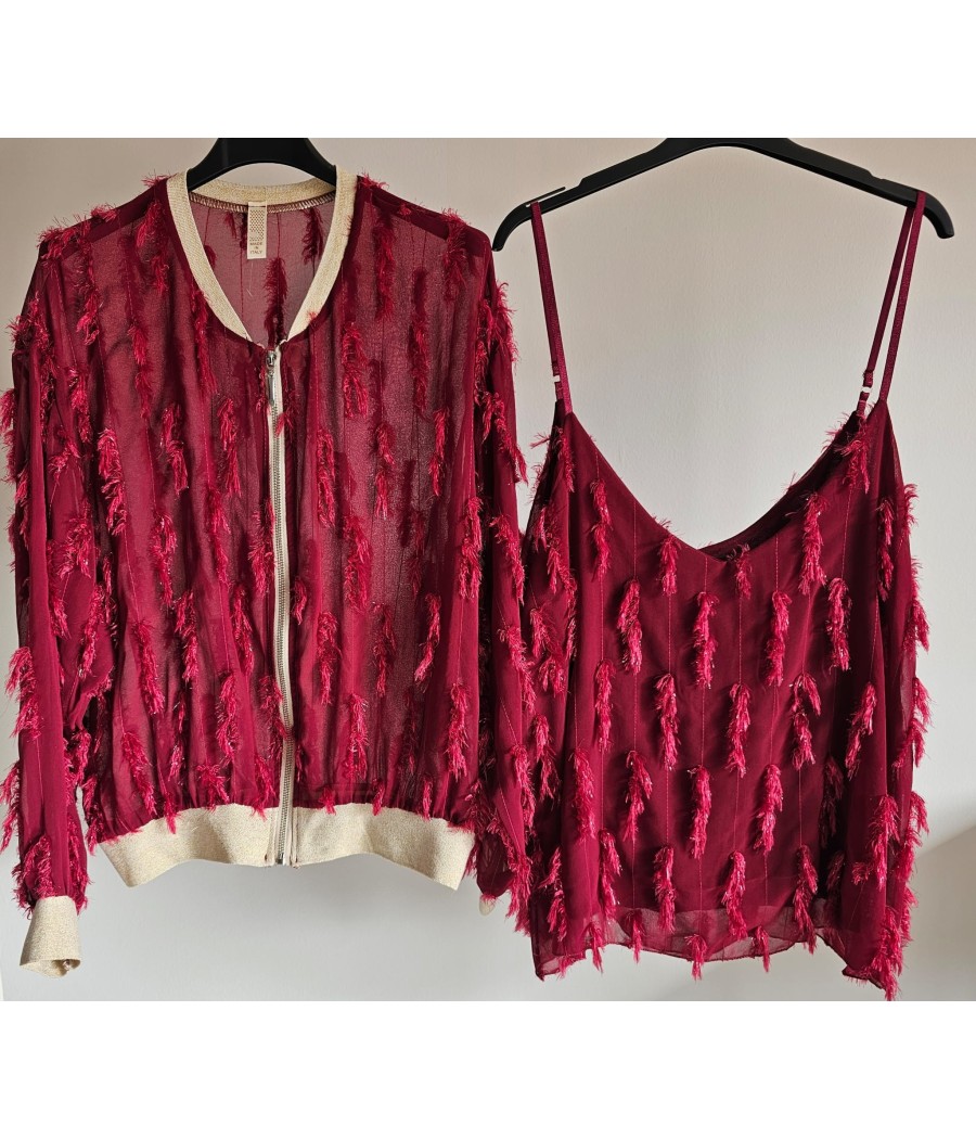 CONJUNTO DE CHAQUETA Y TOP