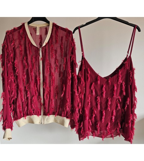 CONJUNTO DE CHAQUETA Y TOP