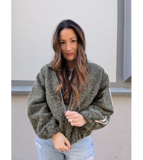 BOMBER CHIC